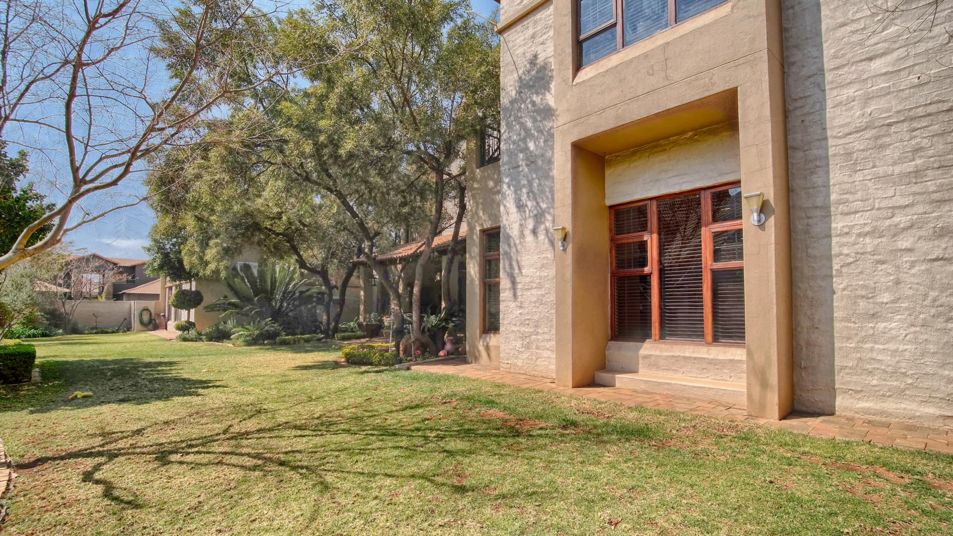 3 Bedroom House for Sale For Sale in Silver Stream Estate MR146357 MyRoof