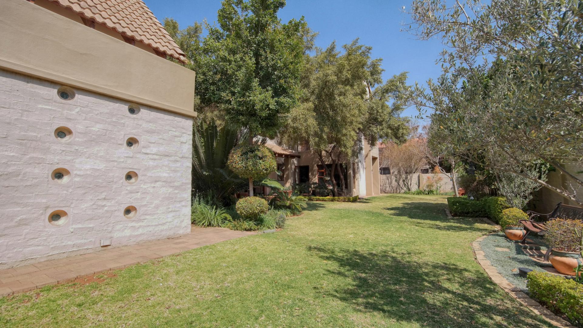 3 Bedroom House for Sale For Sale in Silver Stream Estate MR146357 MyRoof