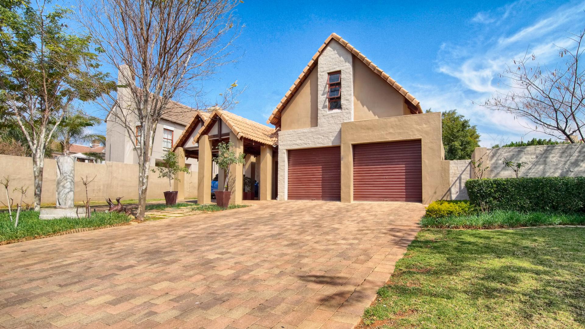 3 Bedroom House for Sale For Sale in Silver Stream Estate MR146357 MyRoof