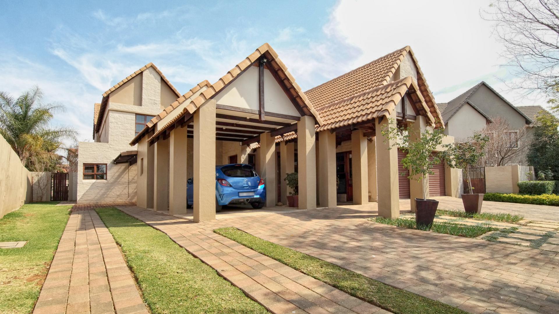 3 Bedroom House for Sale For Sale in Silver Stream Estate MR146357 MyRoof