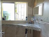 Bathroom 1 of property in Reyno Ridge