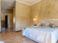 Main Bedroom of property in The Wilds Estate