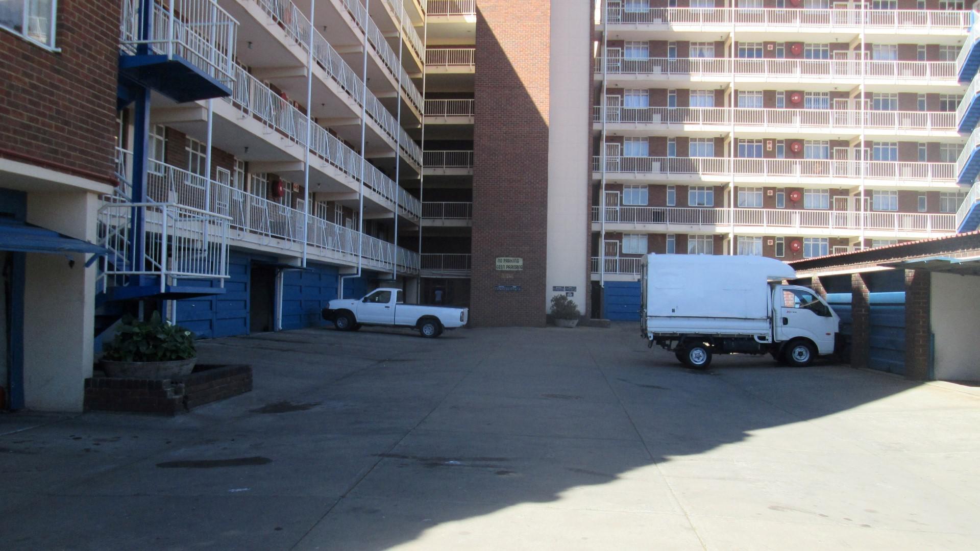 Carport  of property in Vereeniging