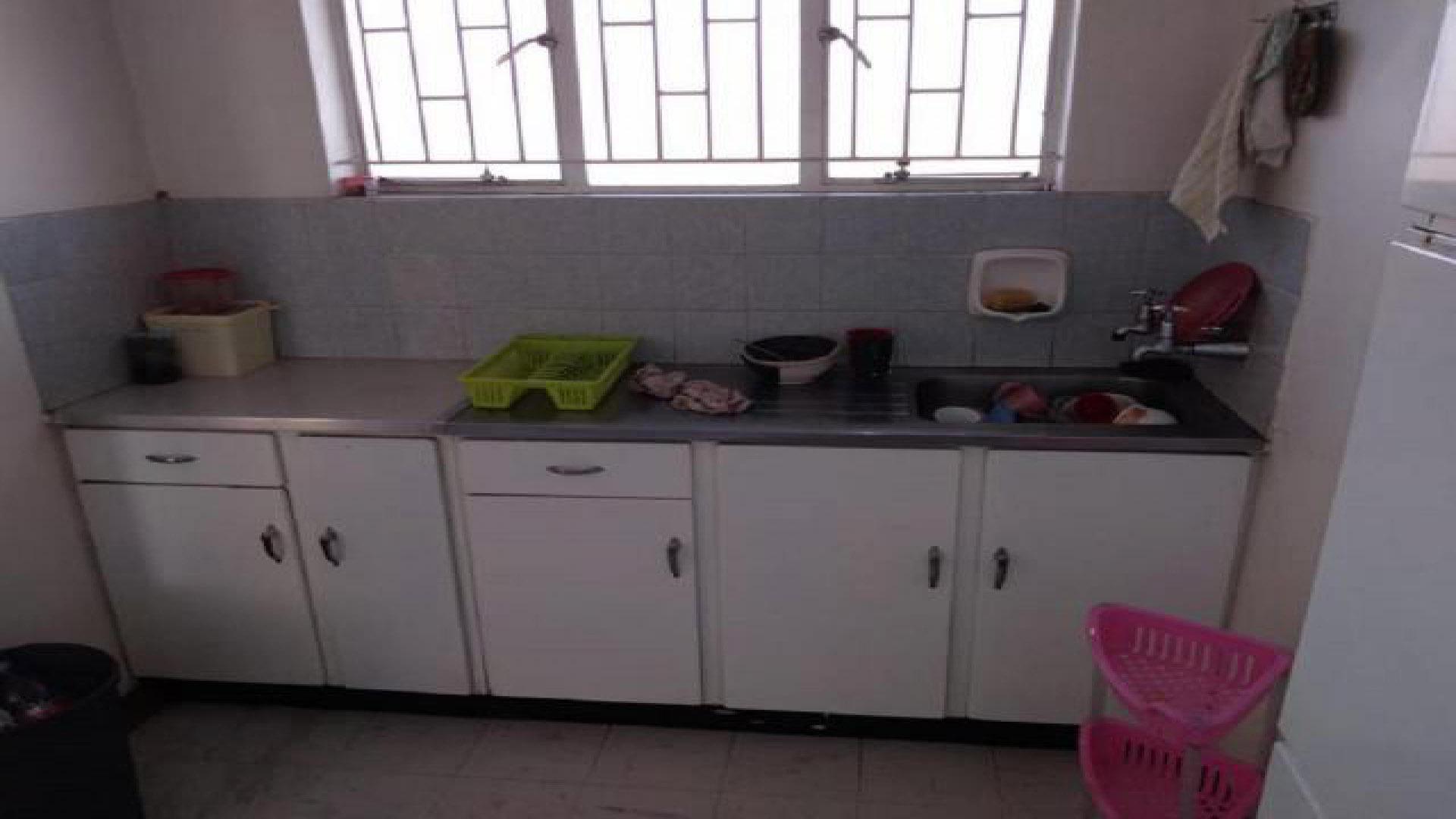 Kitchen - 7 square meters of property in Vereeniging