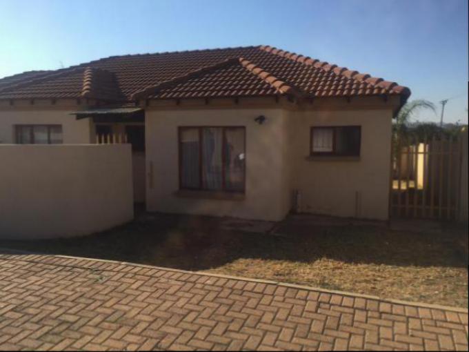 Standard Bank EasySell 3 Bedroom Cluster for Sale in Lydenbu