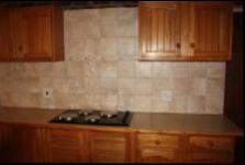 Kitchen - 34 square meters of property in Schoemansville