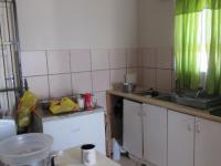 Kitchen - 17 square meters of property in Strand
