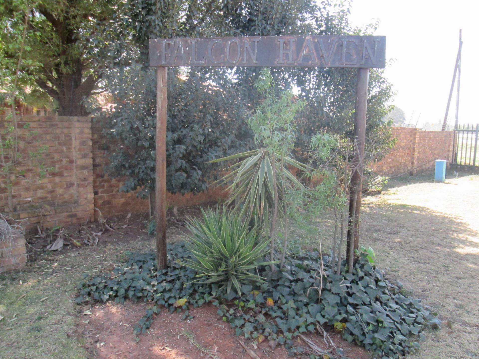 Front View of property in Kempton Park