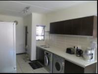 Kitchen - 10 square meters of property in Greenstone Hill