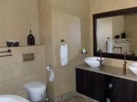 Main Bathroom - 14 square meters of property in Rietvlei Heights Country Estate