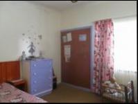Bed Room 3 - 16 square meters of property in Geduld