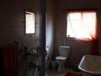 Bathroom 1 - 7 square meters of property in Aerorand - MP