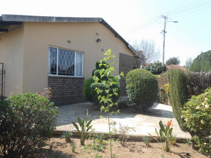 4 Bedroom House for Sale For Sale in Riverlea - JHB - Home Sell - MR146877