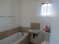 Bathroom 2 of property in Savanna City
