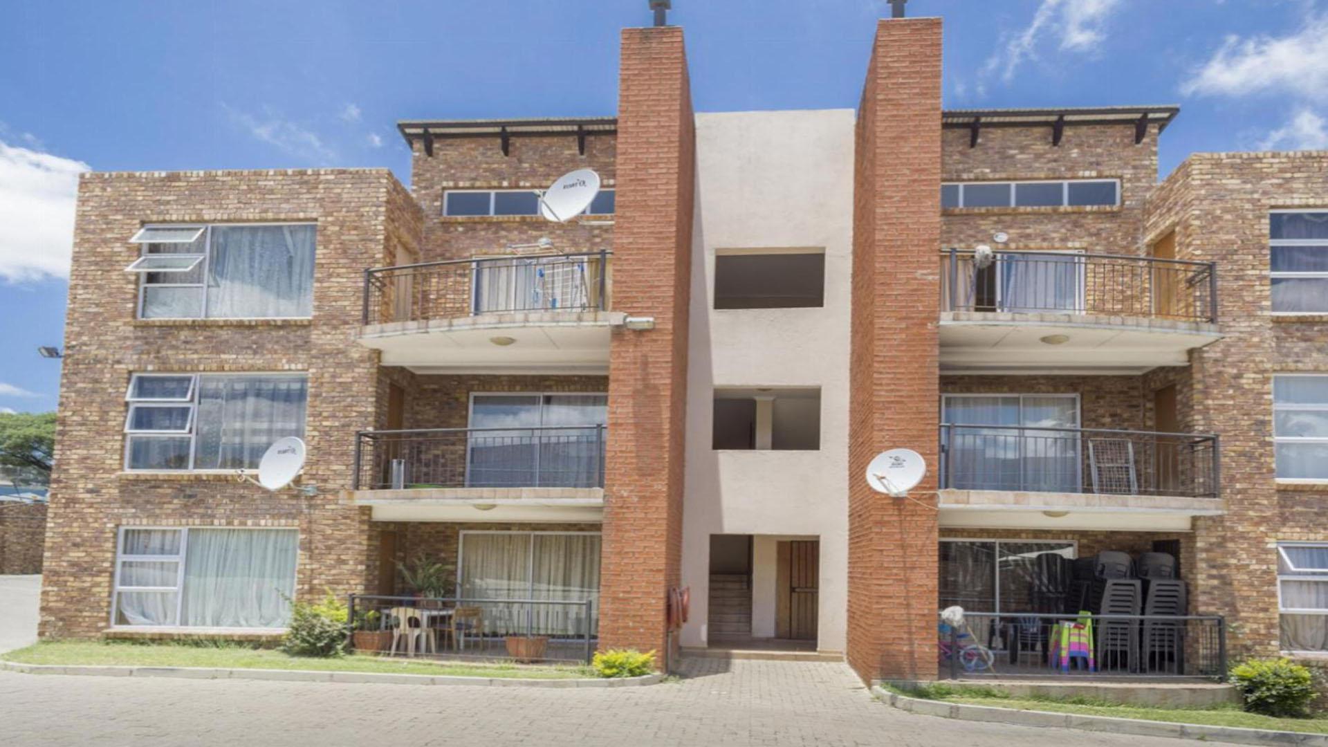 Front View of property in Halfway House Estate