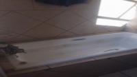Bathroom 1 of property in Halfway House Estate