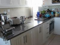 Kitchen - 18 square meters of property in Dwarskersbos