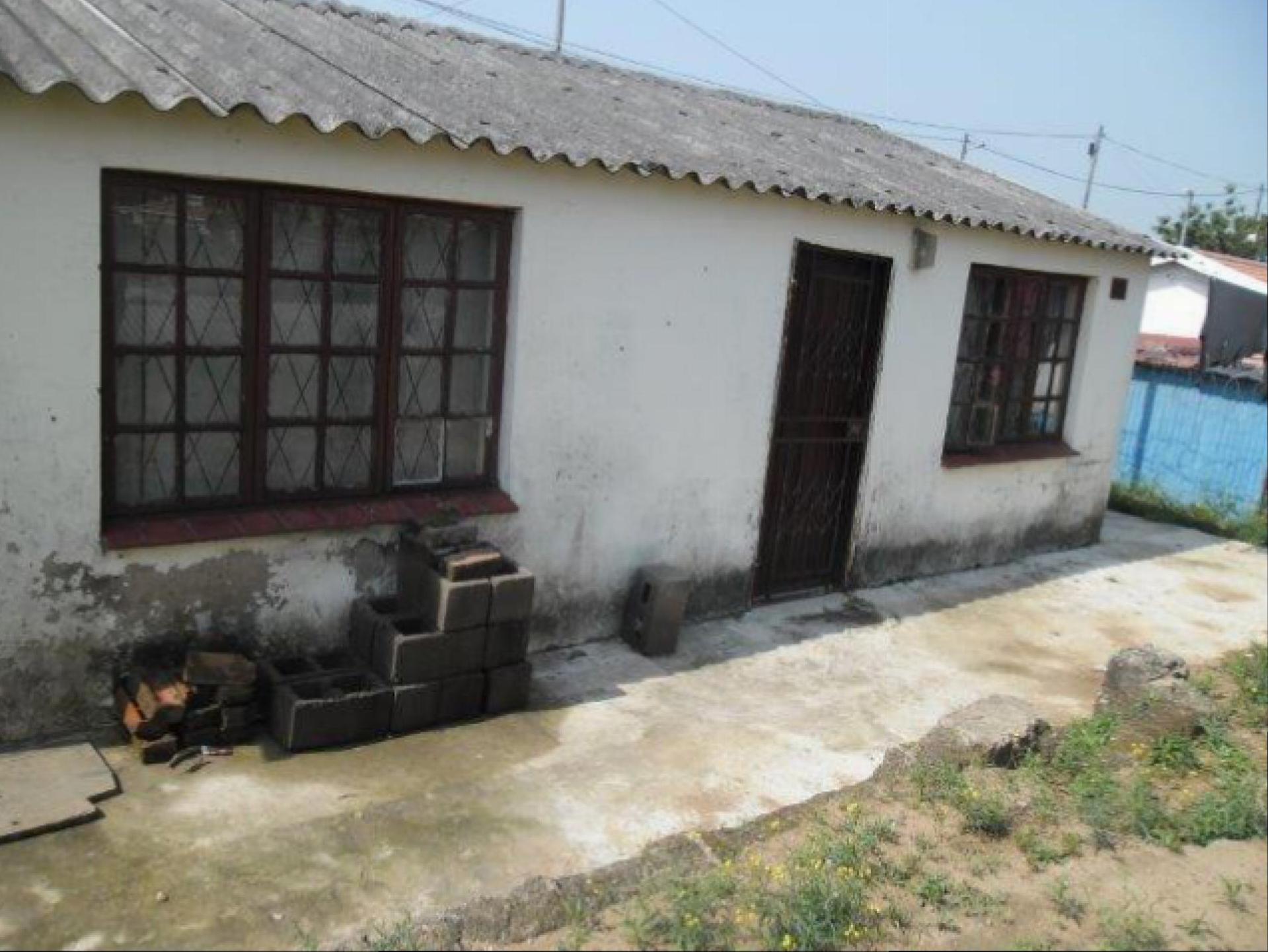 Front View of property in Umlazi