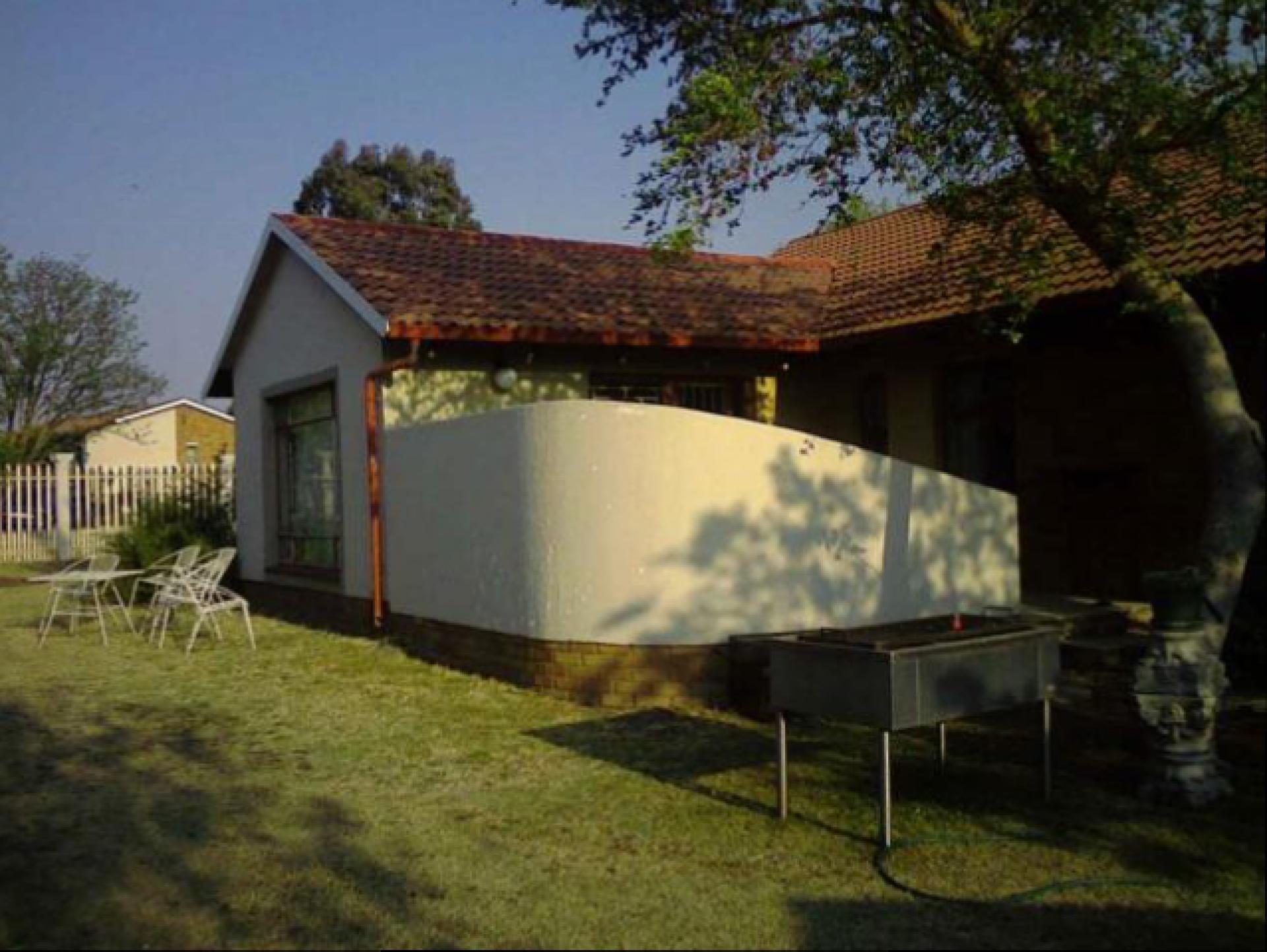 Front View of property in Secunda