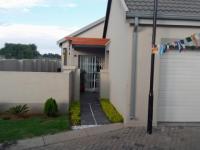 3 Bedroom 2 Bathroom Sec Title for Sale for sale in Die Heuwel