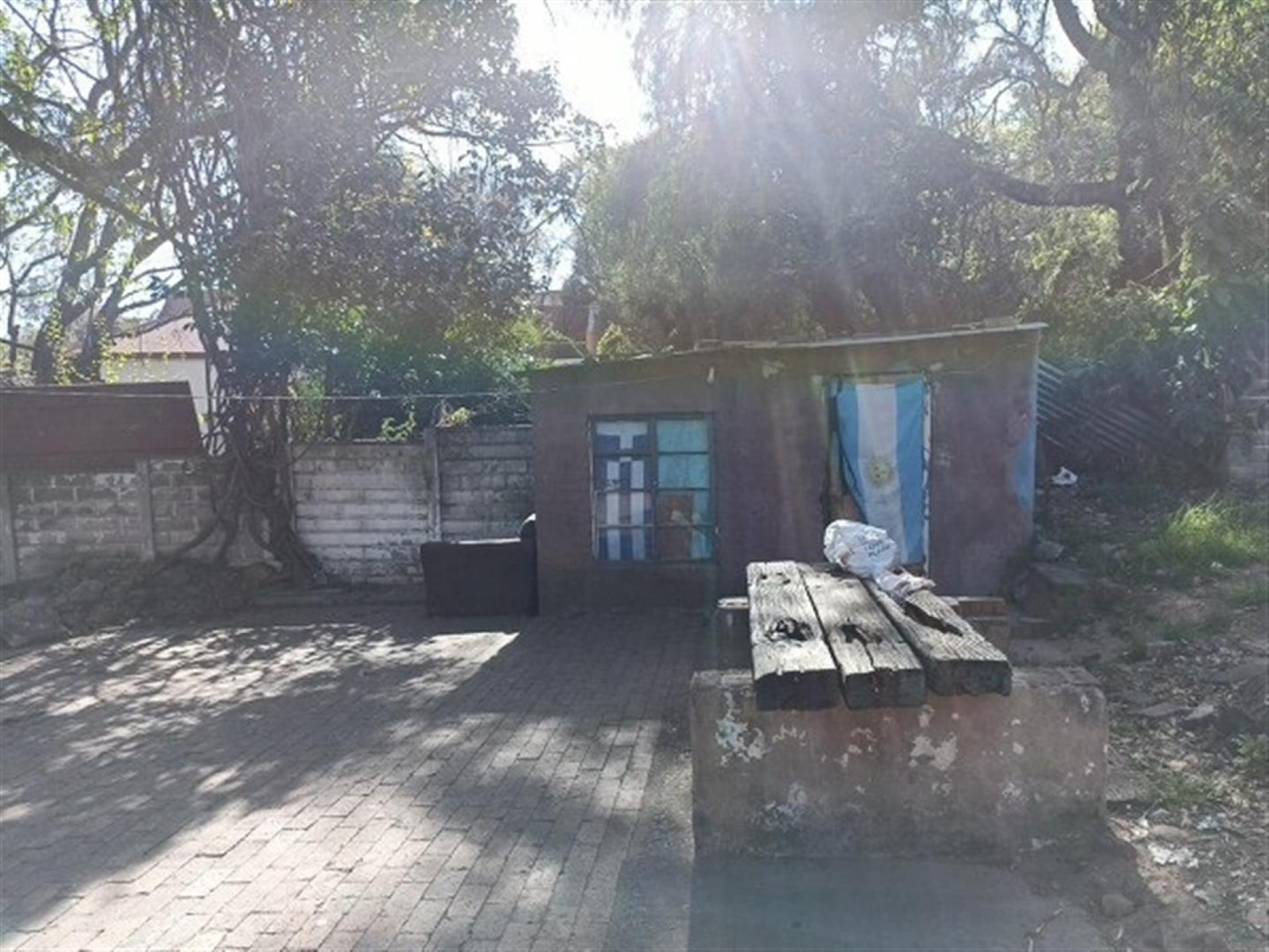 Front View of property in Troyeville