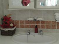 Bathroom 1 - 6 square meters of property in Modimolle (Nylstroom)