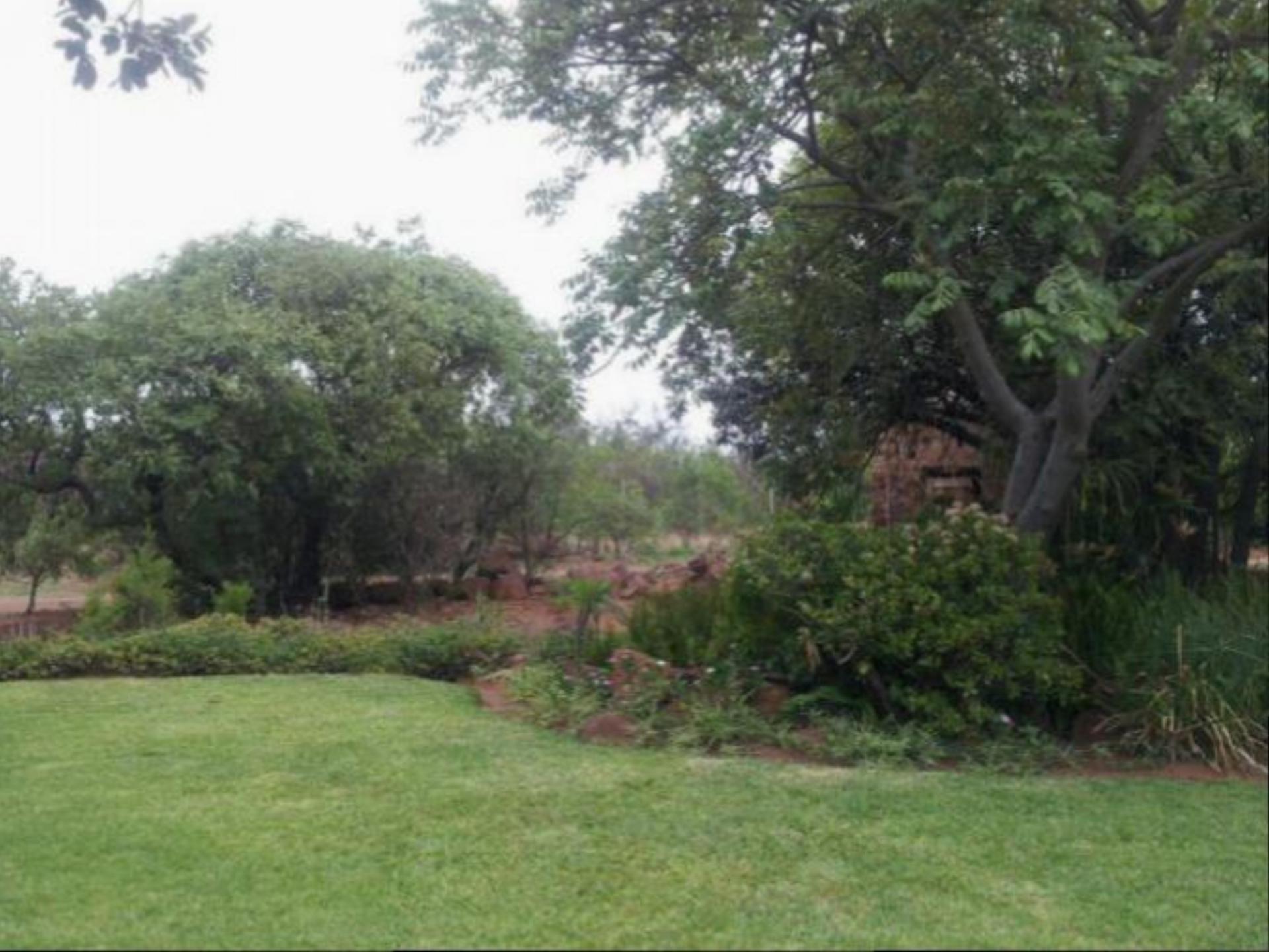 Front View of property in Buffelspoort