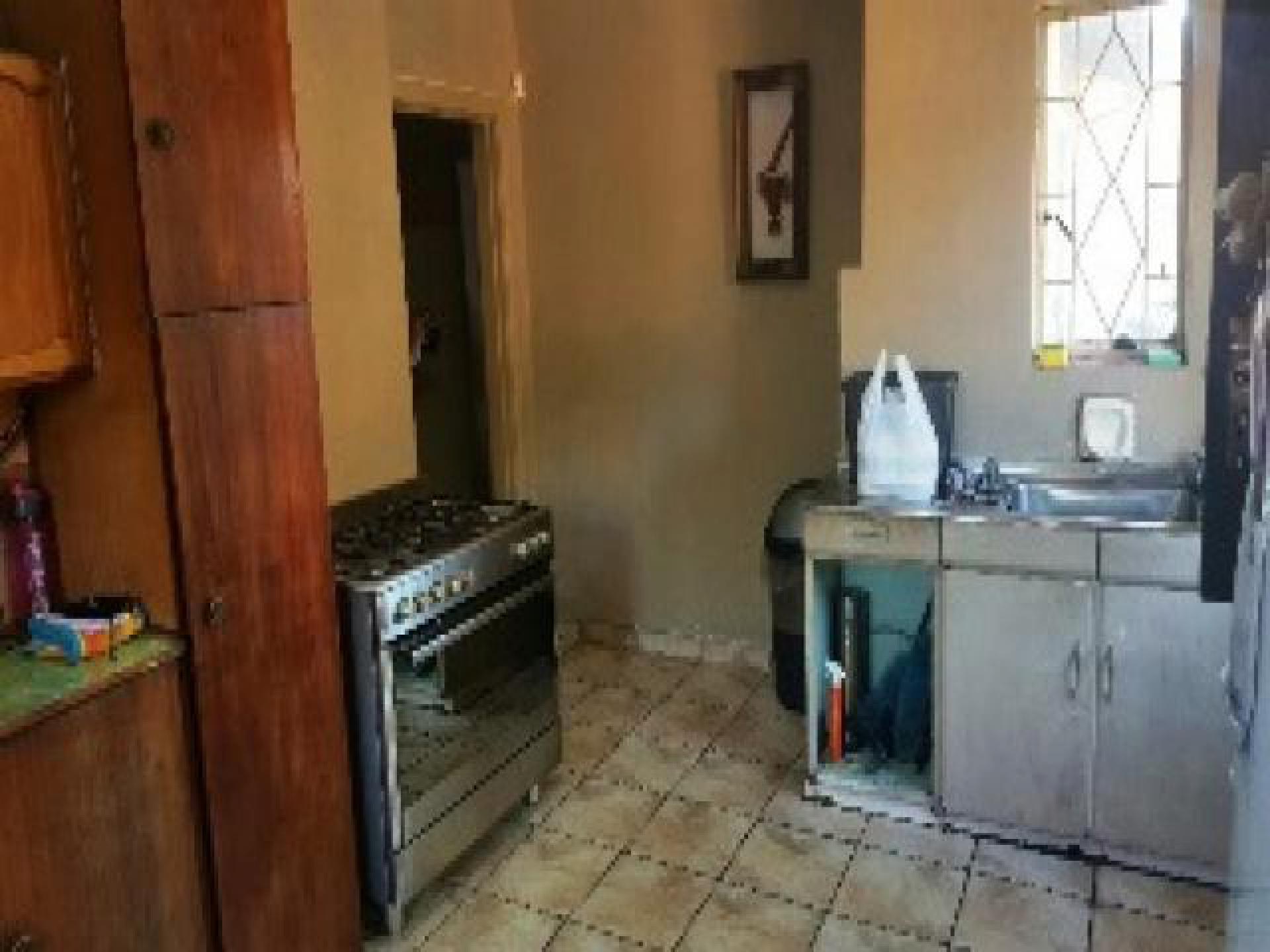Kitchen of property in Vanderbijlpark