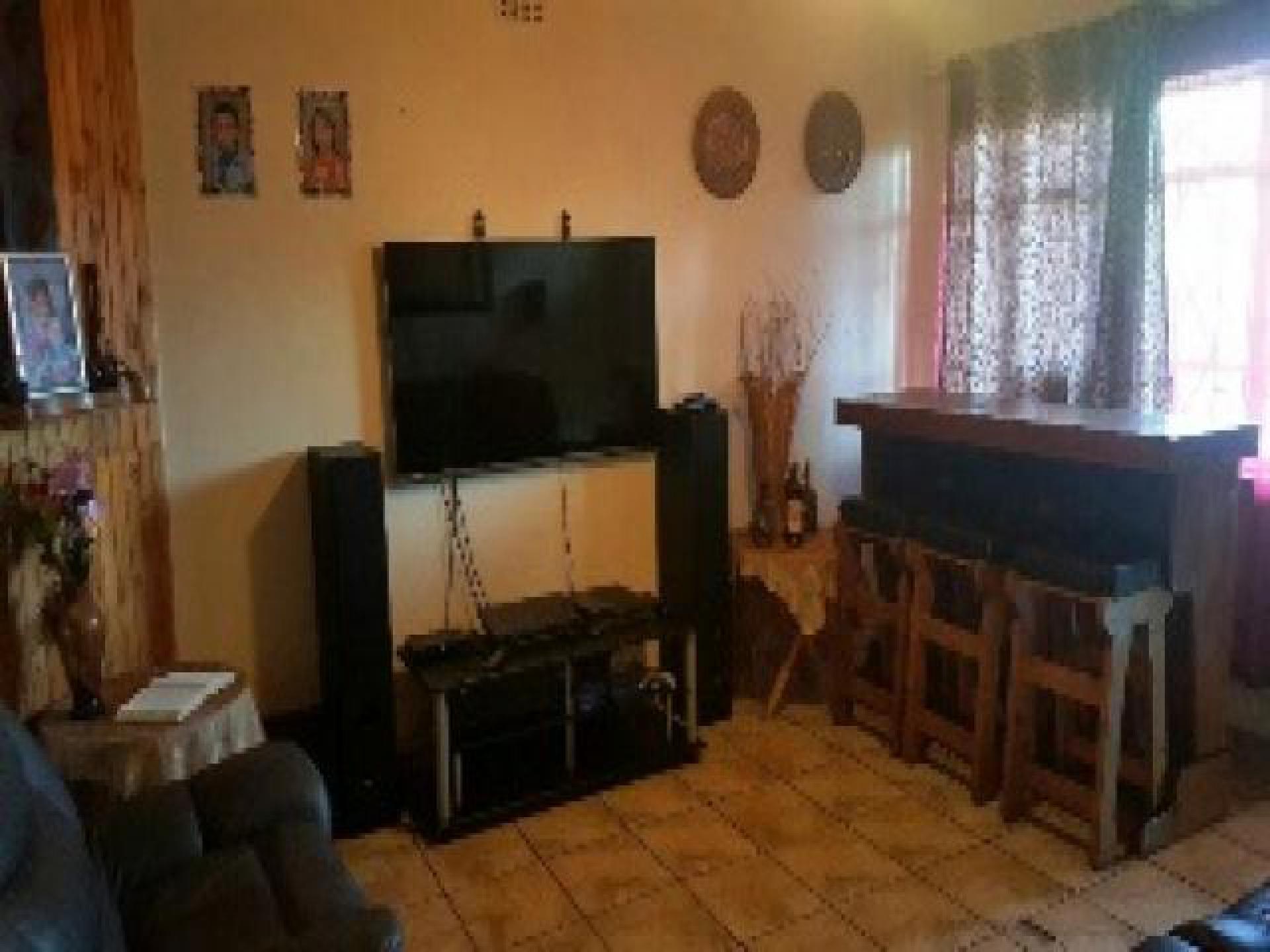 Lounges of property in Vanderbijlpark