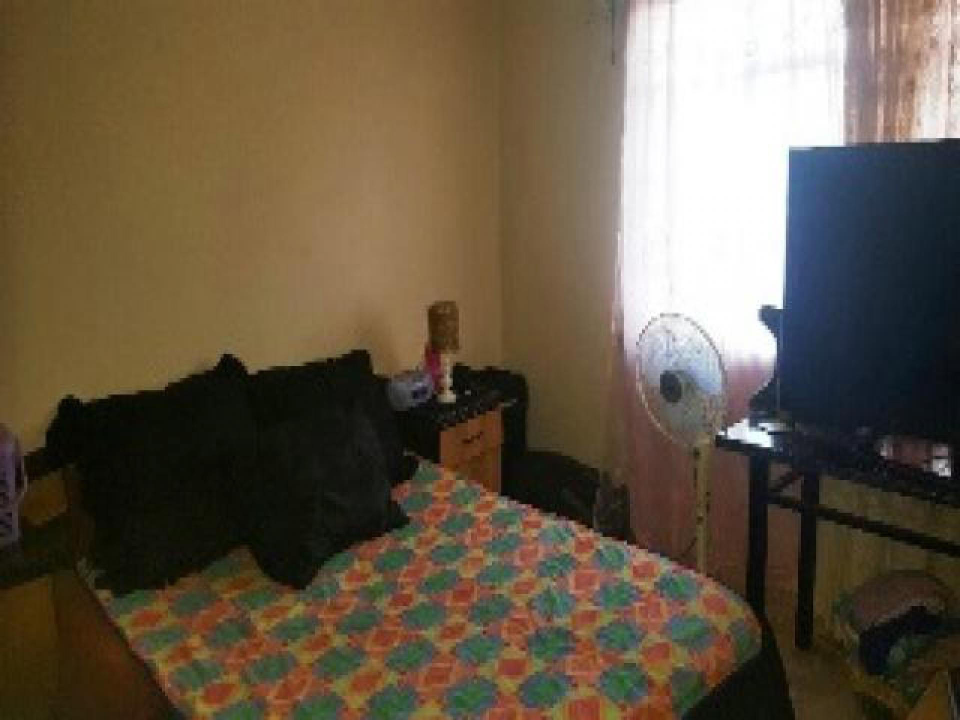 Bed Room 1 of property in Vanderbijlpark