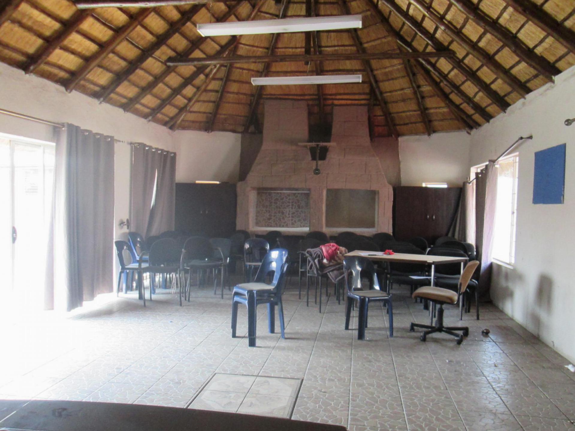 Entertainment - 61 square meters of property in Kempton Park