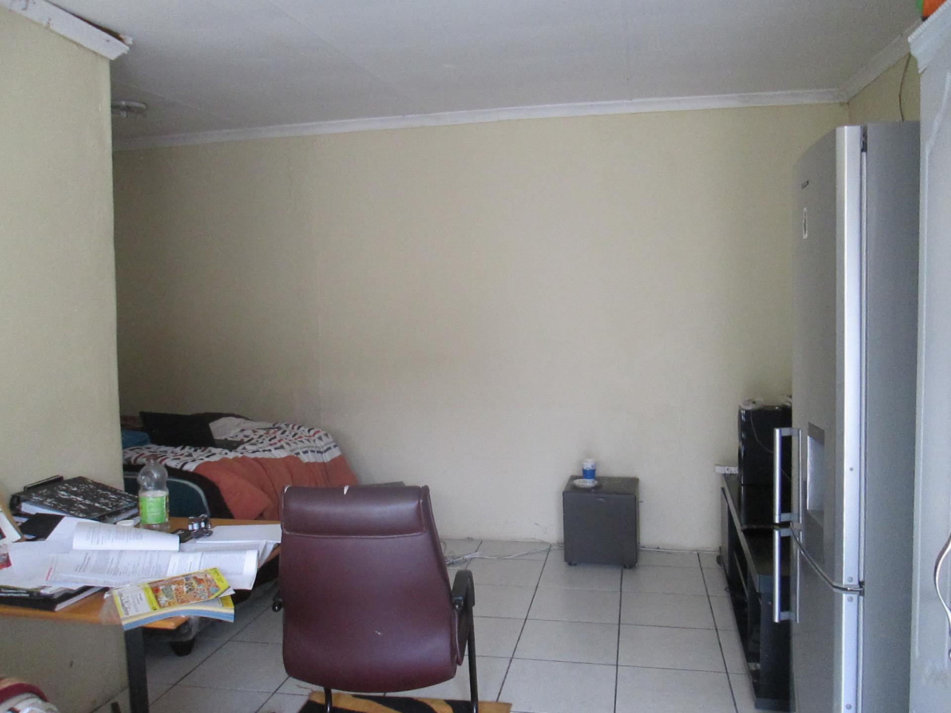 Rooms - 115 square meters of property in Kempton Park