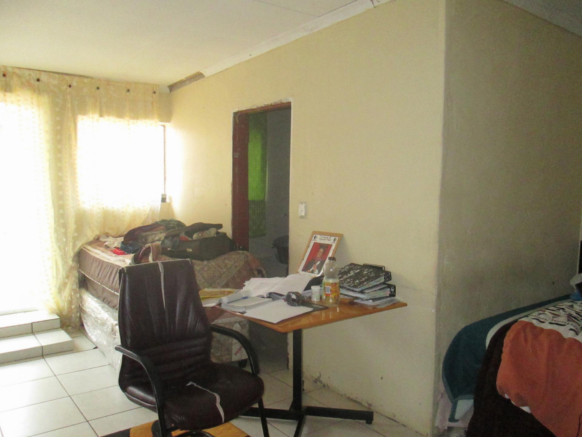 Rooms - 115 square meters of property in Kempton Park