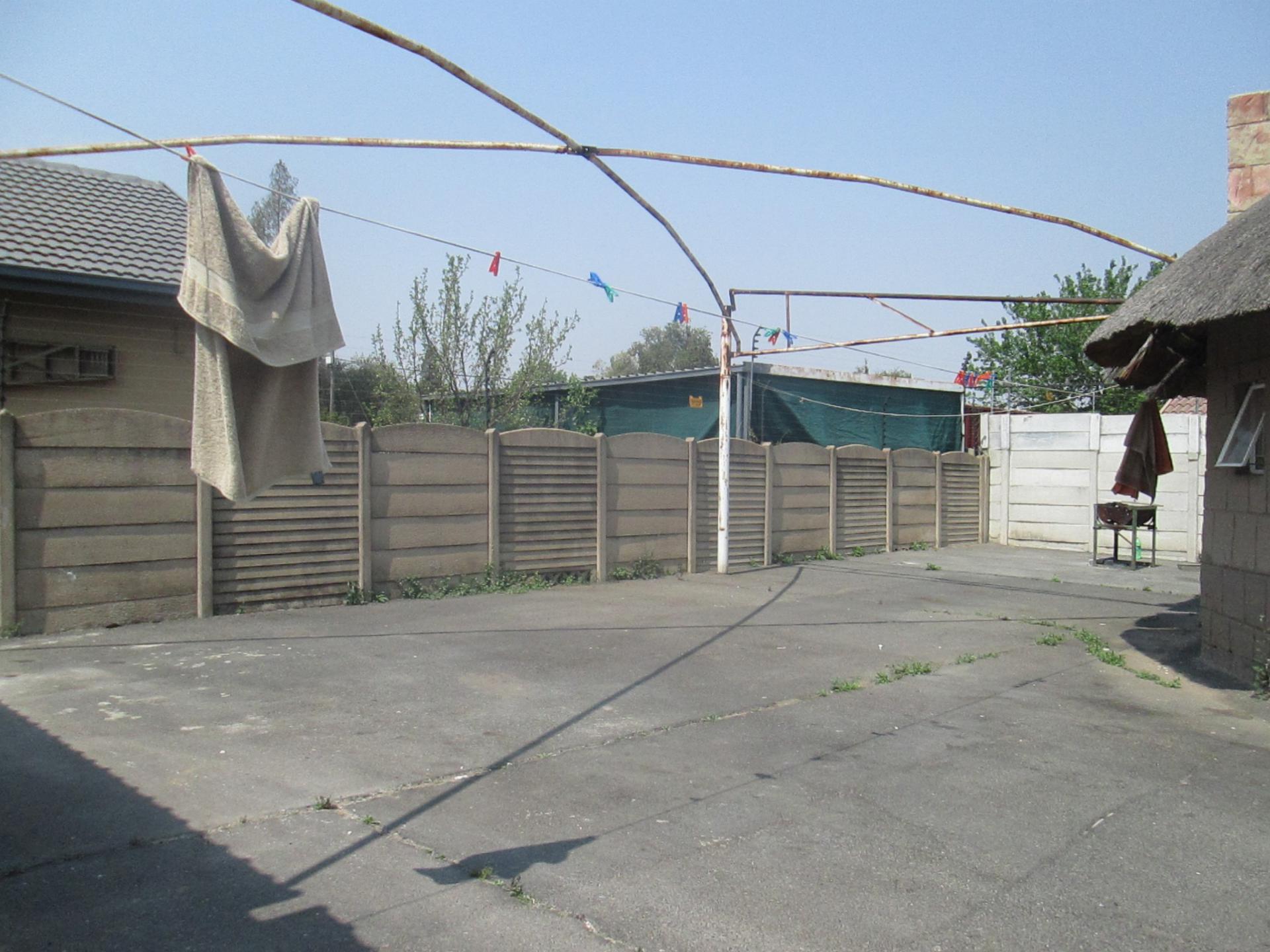 Backyard of property in Kempton Park