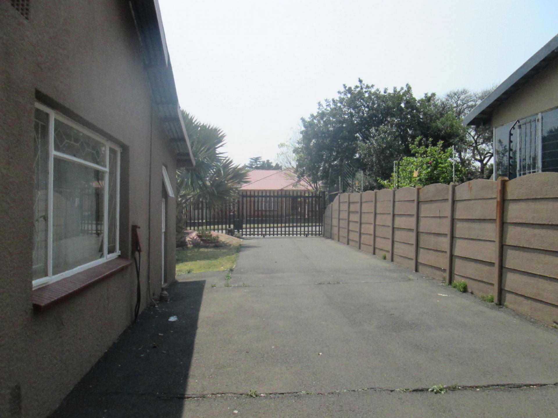 Spaces - 7 square meters of property in Kempton Park