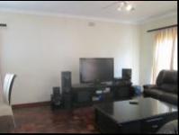 Lounges - 31 square meters of property in Kempton Park