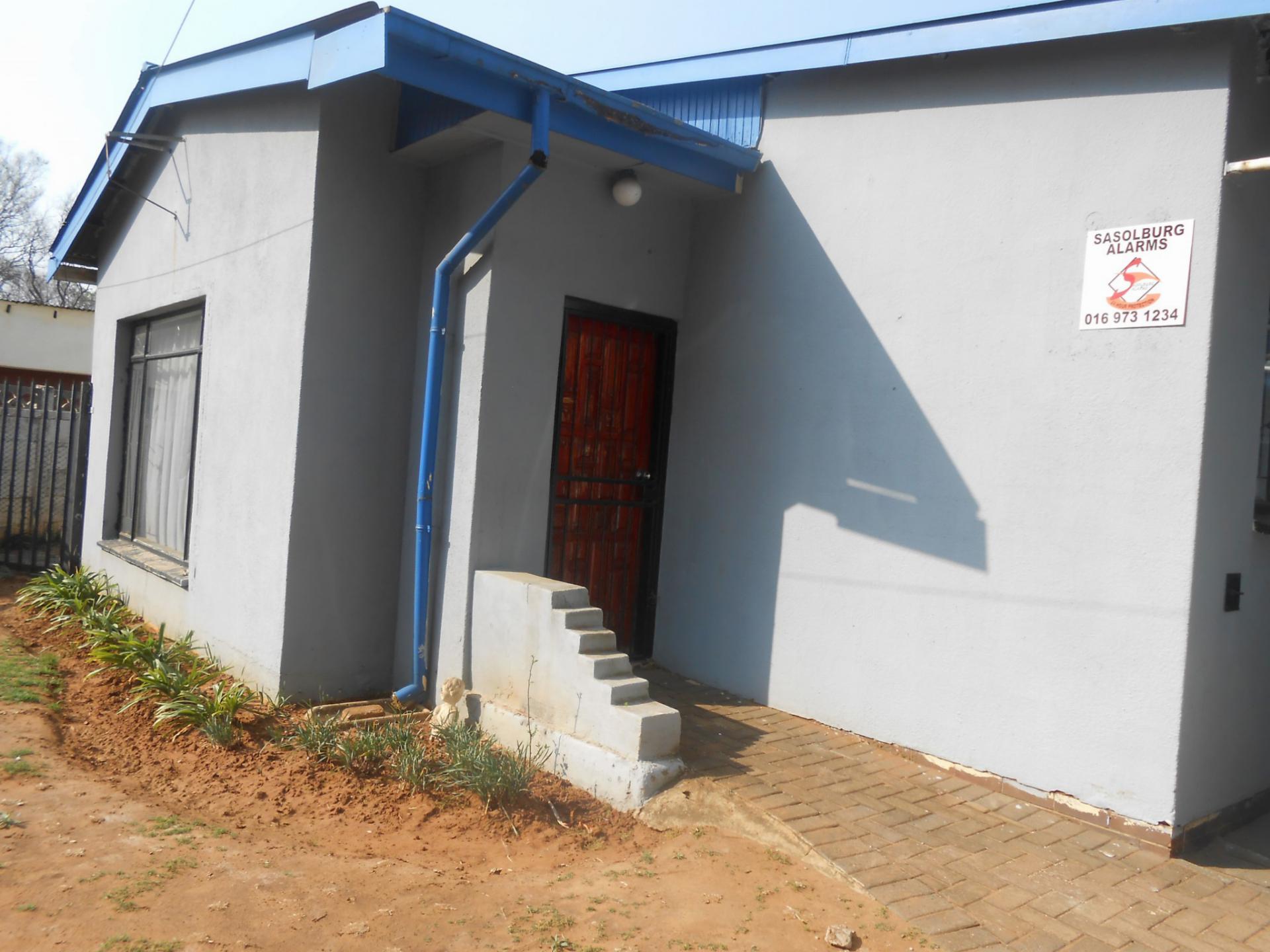 Front View of property in Sasolburg