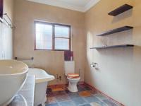 Main Bathroom - 11 square meters of property in Silverwoods Country Estate