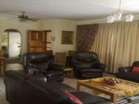 Lounges - 14 square meters of property in Bela-Bela (Warmbad)