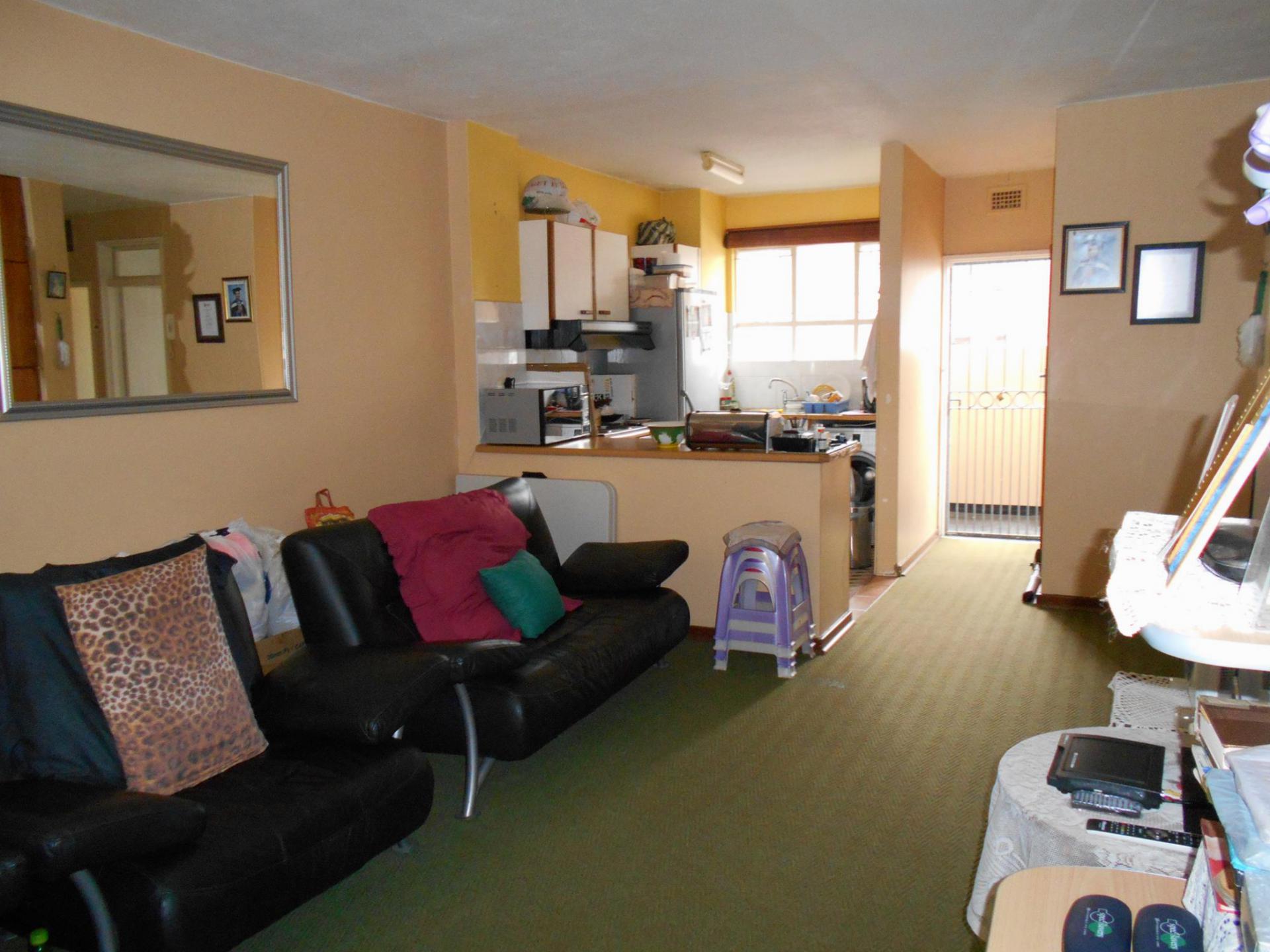 Lounges - 47 square meters of property in Springfield - DBN