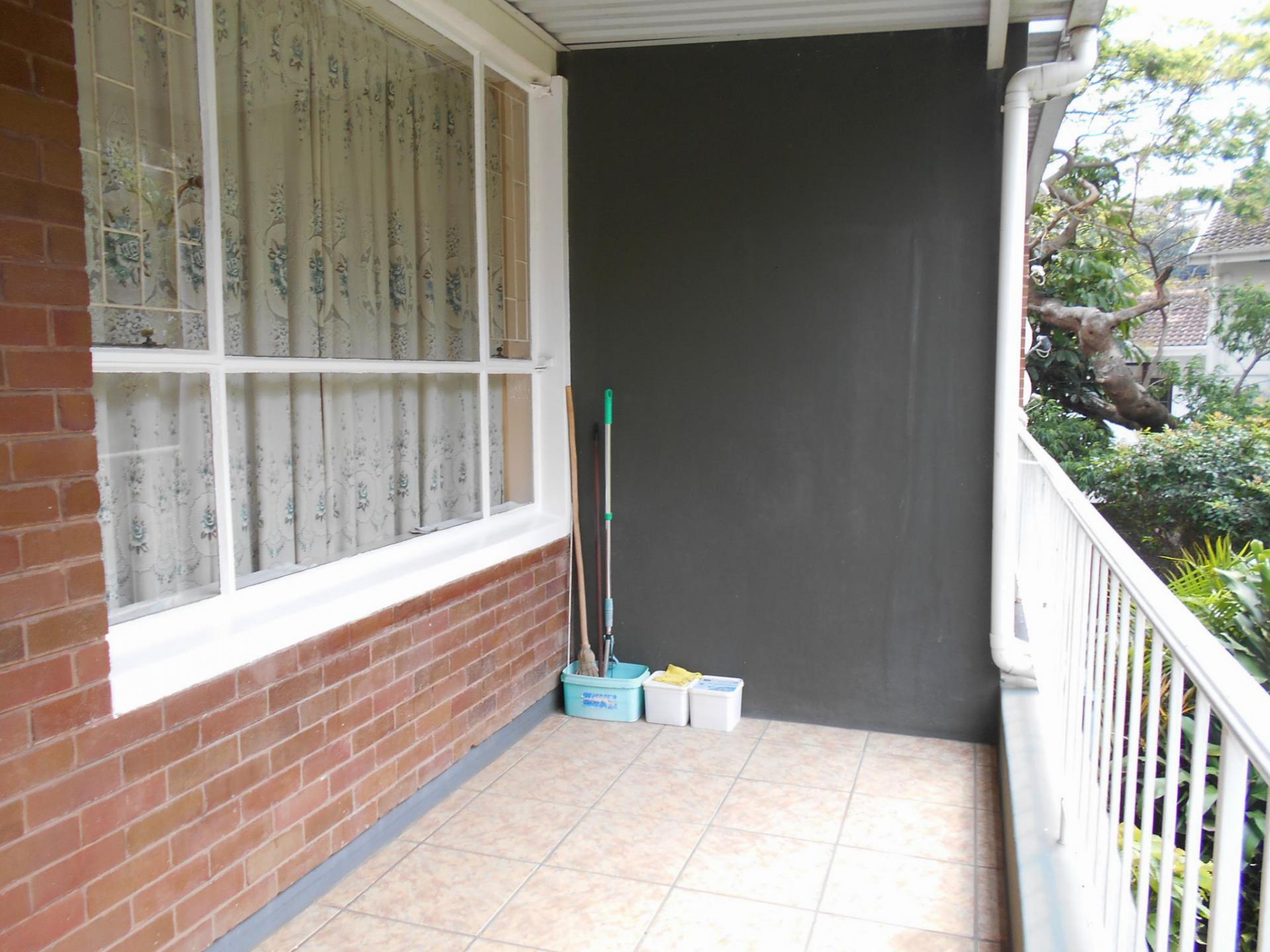 Balcony - 21 square meters of property in Springfield - DBN