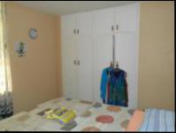 Main Bedroom - 34 square meters of property in Springfield - DBN