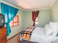 Bed Room 1 of property in Magaliesburg