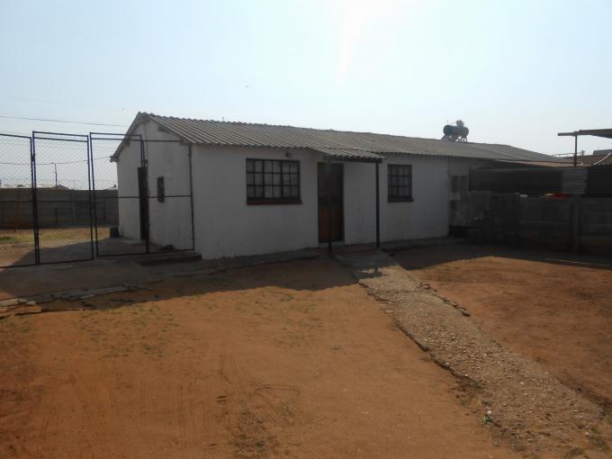 2 Bedroom House for Sale For Sale in Lenasia - Private Sale - MR147413