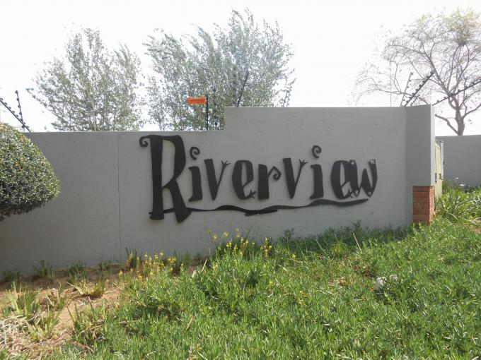 1 Bedroom Apartment for Sale For Sale in Rivonia - Private Sale - MR147422