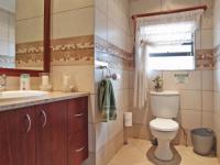 Bathroom 1 - 6 square meters of property in The Wilds Estate