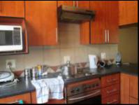 Kitchen - 9 square meters of property in Glenmarais (Glen Marais)