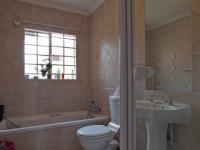 Bathroom 1 - 6 square meters of property in The Wilds Estate