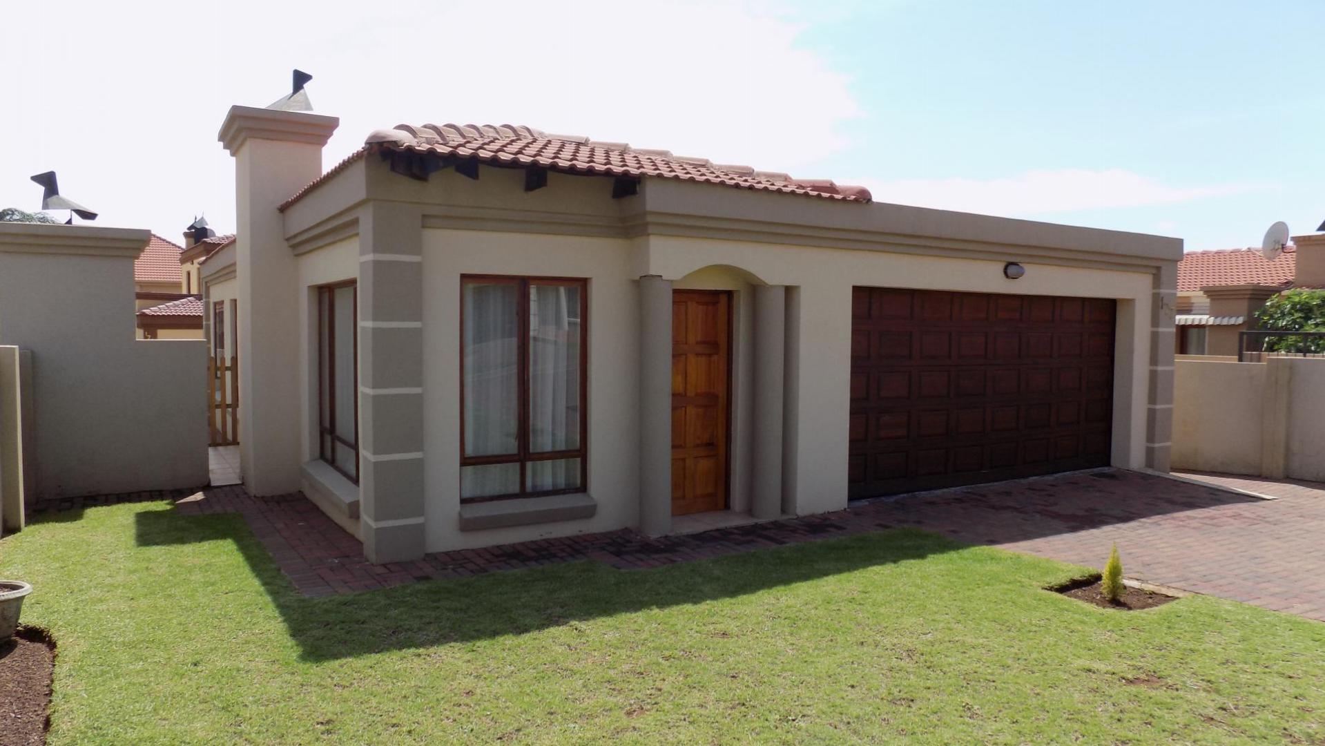 Front View of property in Reyno Ridge