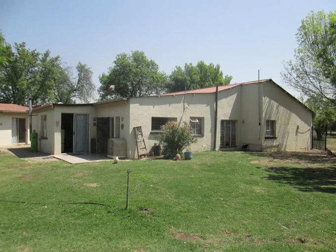 Smallholding for Sale For Sale in Vanderbijlpark - Private Sale - MR147563